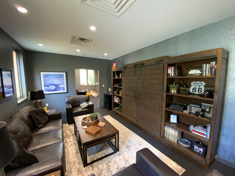 More Photos Of 3436-3500 Granite Cir, Toledo Medical For Lease