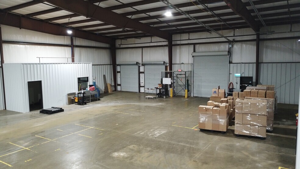 More Photos Of 655 10th St, Cedartown Warehouse For Sale