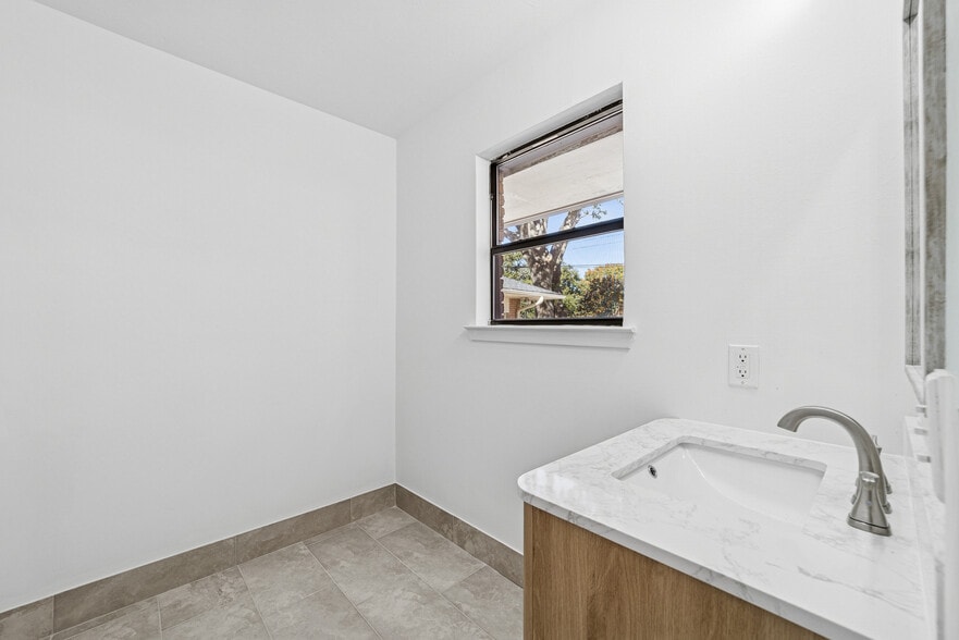 More Photos Of 7790 Main St, Frisco Office Residential For Sale