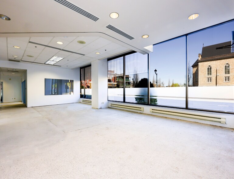 More Photos Of 150 Rue Marchand, Drummondville Office For Lease