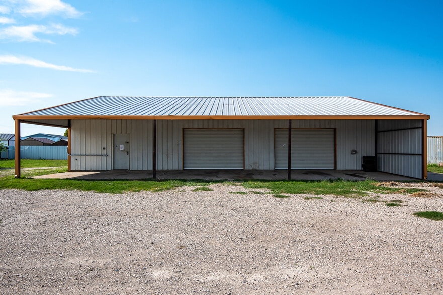 More Photos Of 3901 S Highway 287, Waxahachie Research And Development For Sale
