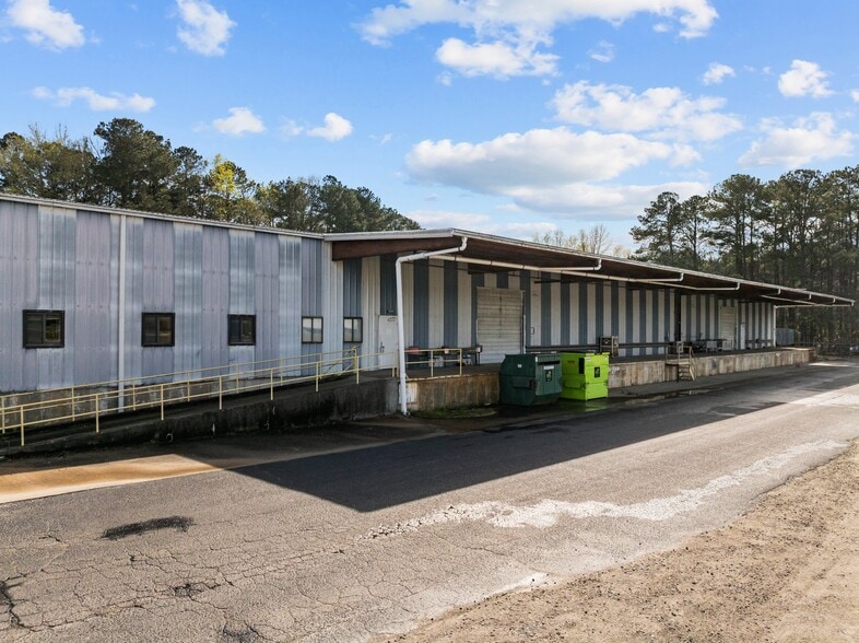 More Photos Of 2107 Black Creek Rd SE, Wilson Warehouse For Lease