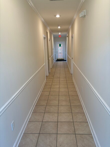 More Photos Of 5600 I 55 S, Byram Office For Lease