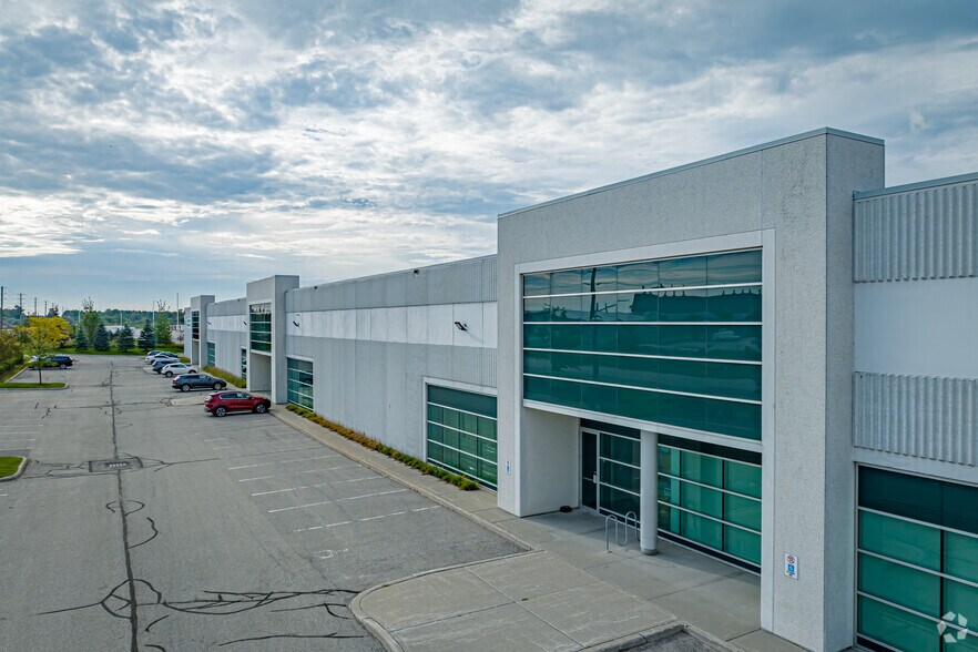 More Photos Of 935A Southgate Dr, Guelph Unknown For Lease