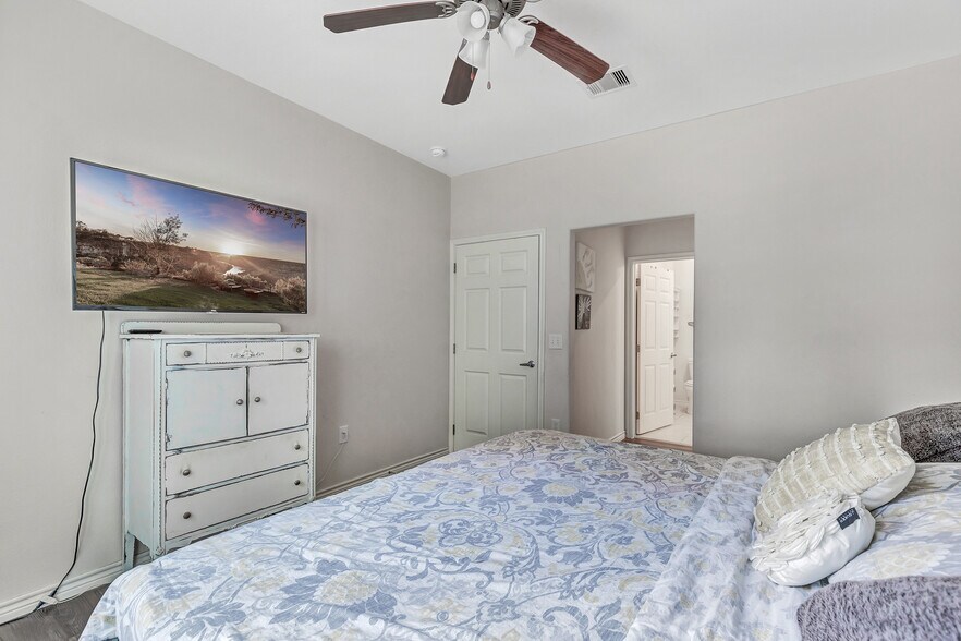 More Photos Of 24334 FM 2090 Rd, Splendora Office Residential For Sale