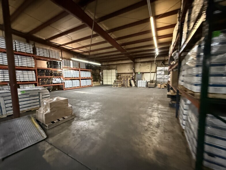 More Photos Of 2050 S Pecos St, Denver Warehouse For Sale