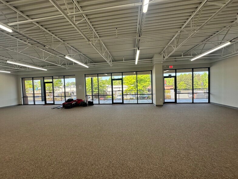 More Photos Of 540 Lake Center Pky, Cumming Office For Lease