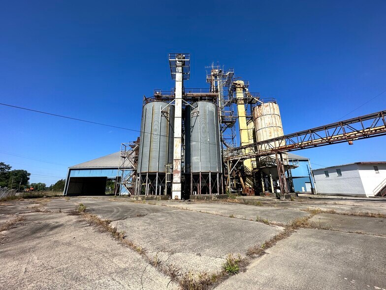 More Photos Of 522 3rd W st, Estill Land For Sale