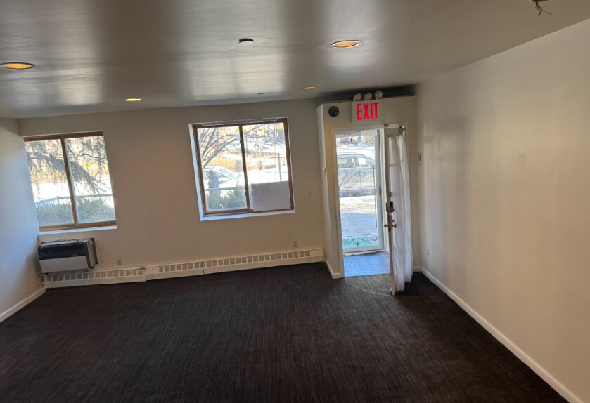 More Photos Of 11882 Metropolitan Ave, Kew Gardens Healthcare For Lease