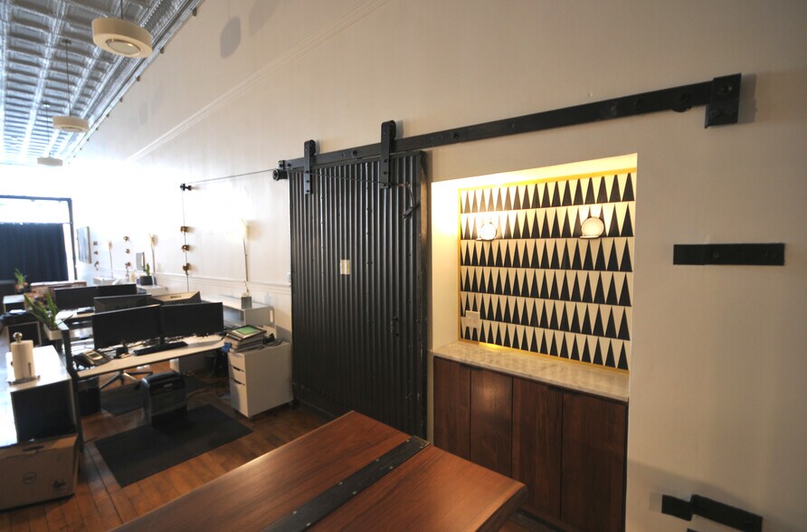 More Photos Of 117-119 W Broad St, Richmond Apartments For Lease