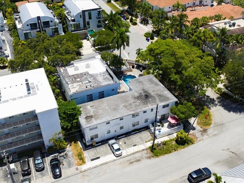 More Photos Of 105 NE 16th Ter, Fort Lauderdale Apartments For Sale