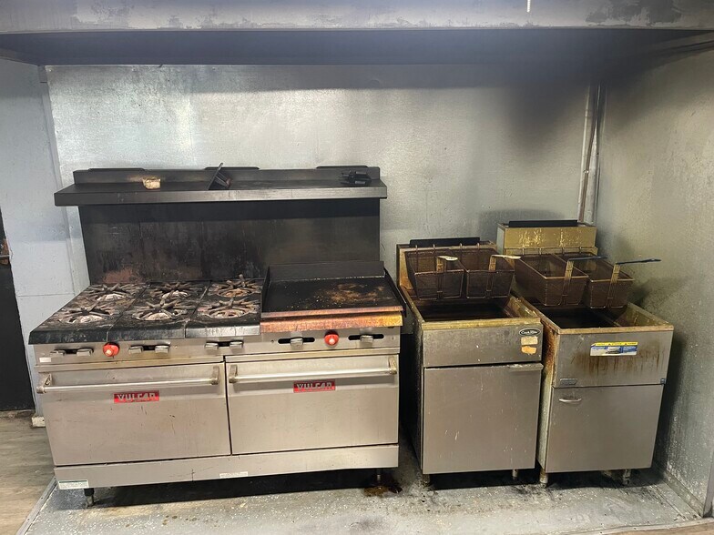 More Photos Of 105 W. Main Street, Marshallville Restaurant For Sale