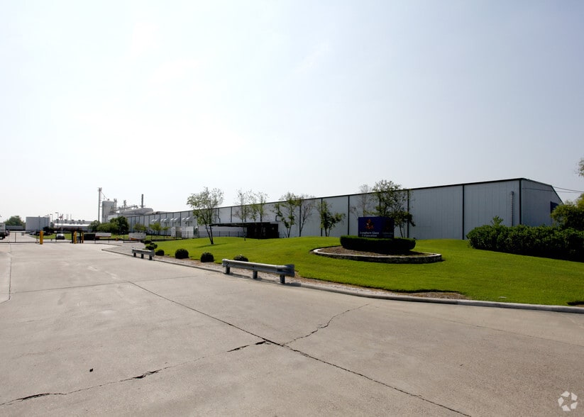 More Photos Of 4202 Fidelity St, Houston Manufacturing For Sale