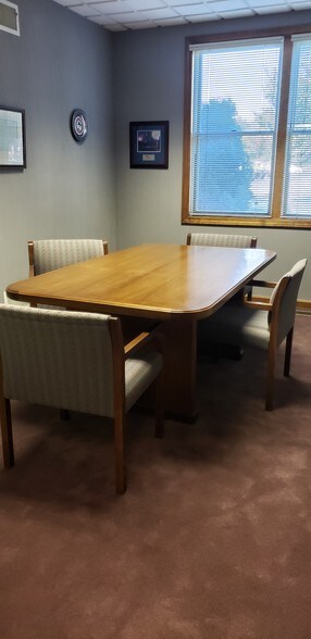 More Photos Of 1130 Ten Rod Rd, North Kingstown Medical For Sale