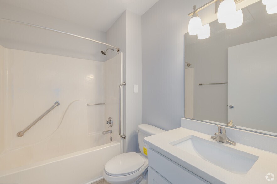 More Photos Of 1004 Appamattox Ct, Fayetteville Apartments For Sale
