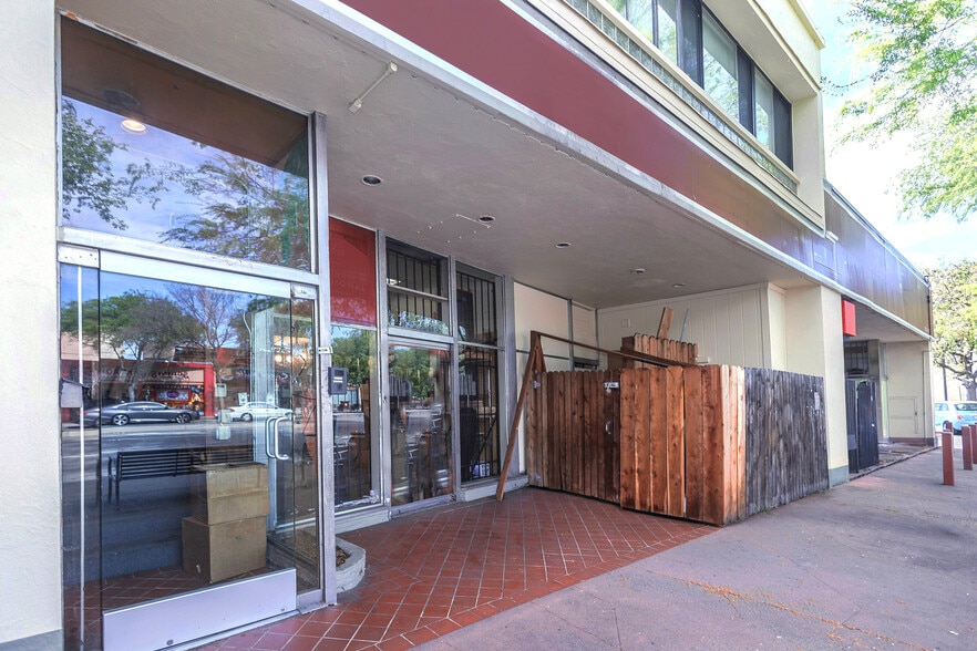 More Photos Of 726 El Camino Real, Redwood City Storefront For Sale