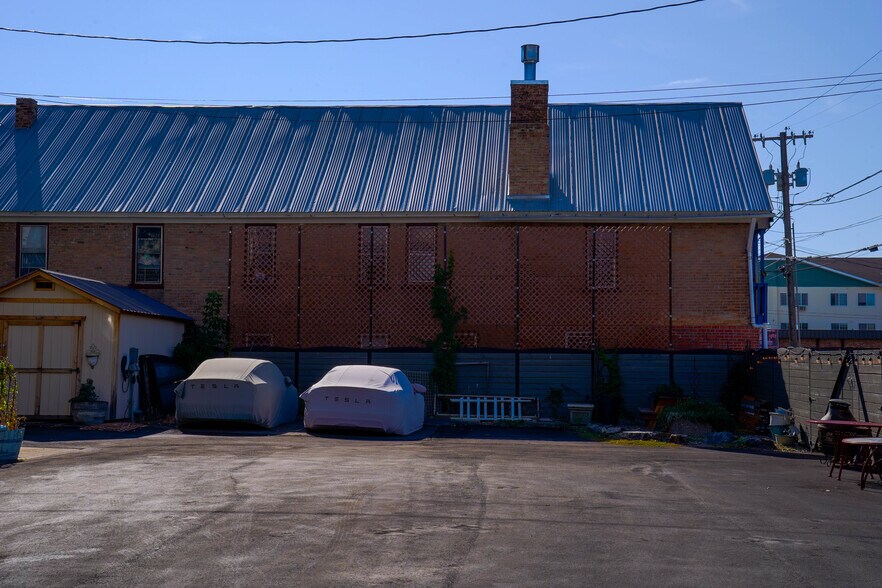 More Photos Of 24 1st Ave W, Kalispell Apartments For Sale