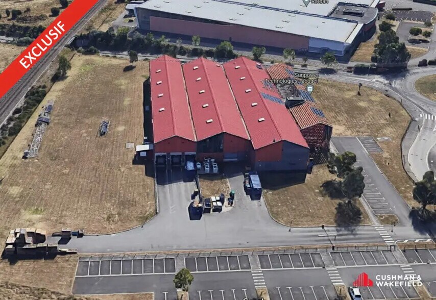 More Photos Of , Toulouse Light Manufacturing For Lease