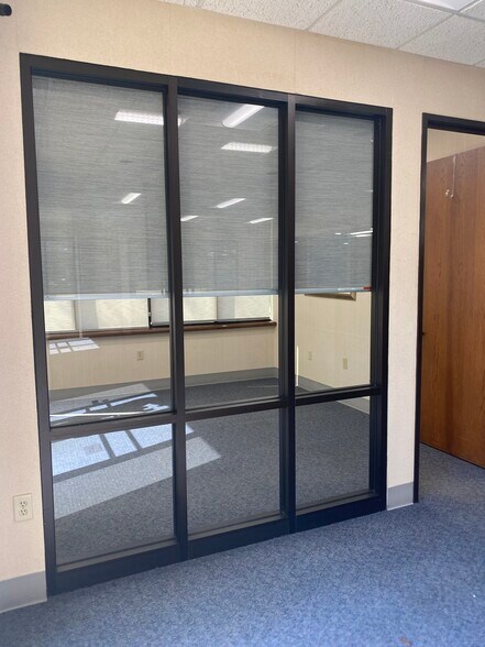 More Photos Of 200 Forest Hills Rd W, Wilson Bank For Sale