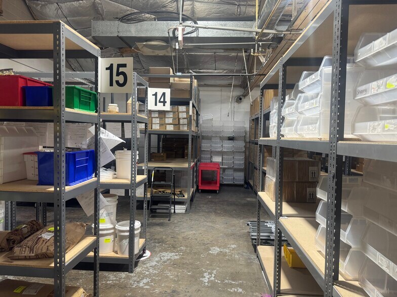 More Photos Of 20 Frederick St, Plymouth Warehouse For Lease