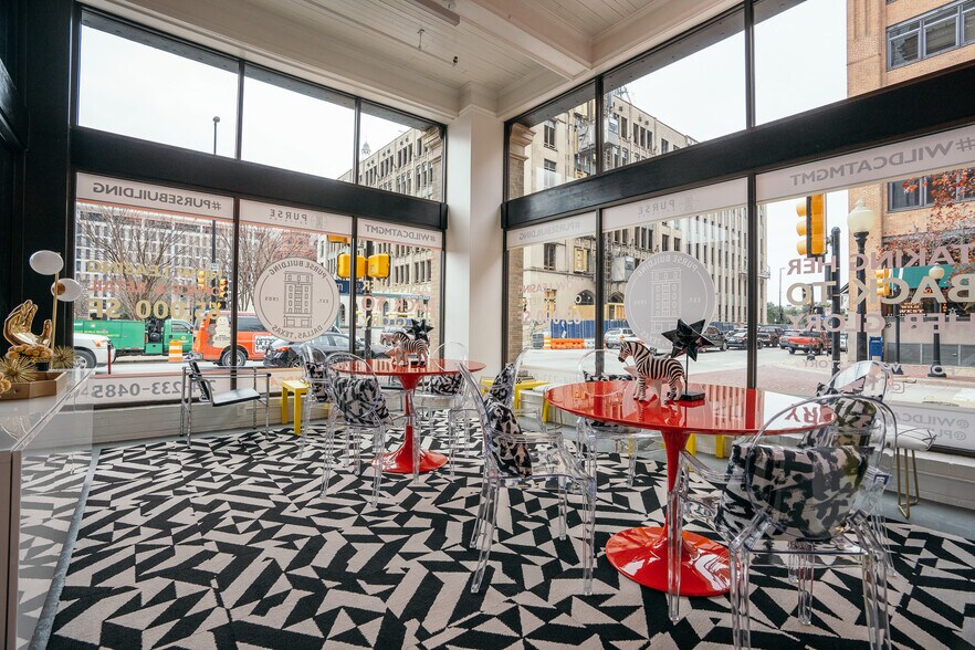 More Photos Of 601 Elm St, Dallas Office For Sale