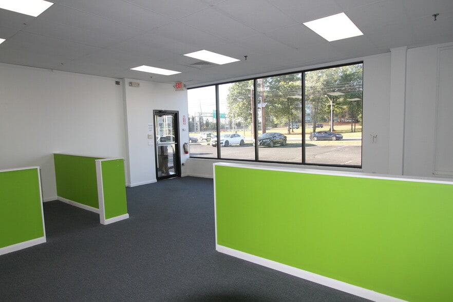 More Photos Of 936 Us Highway 22, Somerville Unknown For Lease