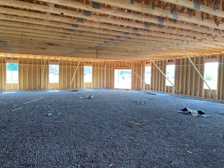 More Photos Of 156 Chesapeake Ln, Clarksville Office For Lease