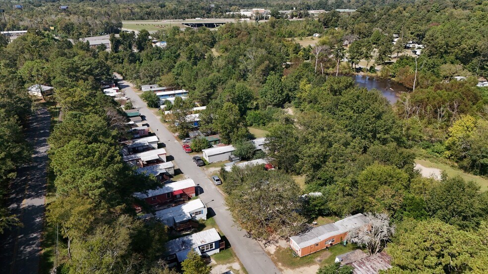 More Photos Of 114 Trailer Park Dr, Macon-Bibb Manufactured Housing Mobile Home Park For Sale