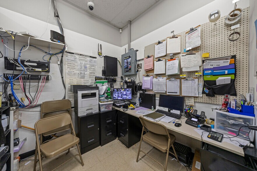 More Photos Of 4910 Wellington Ave, Ventnor City Freestanding For Sale