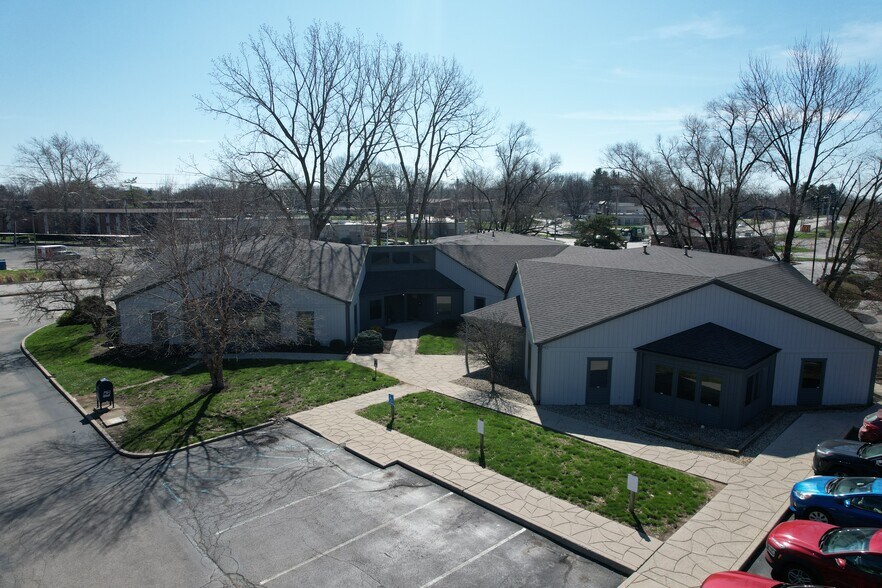 More Photos Of , Indianapolis Office For Sale