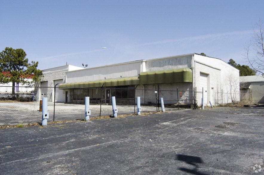 Primary Photo Of 4766 Frontage Rd, Forest Park Industrial For Sale