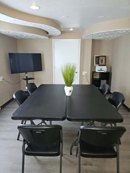 More Photos Of 2405 Salem Ave, Dayton Freestanding For Lease