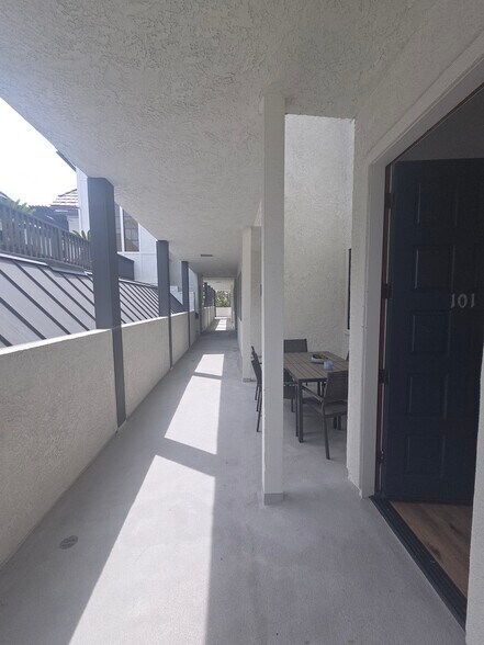 More Photos Of 471 N Old Newport Blvd, Newport Beach Medical For Lease
