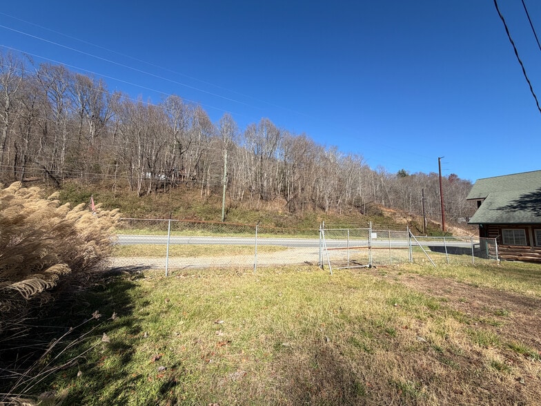 More Photos Of 2843 Dellwood Rd, Waynesville Land For Sale