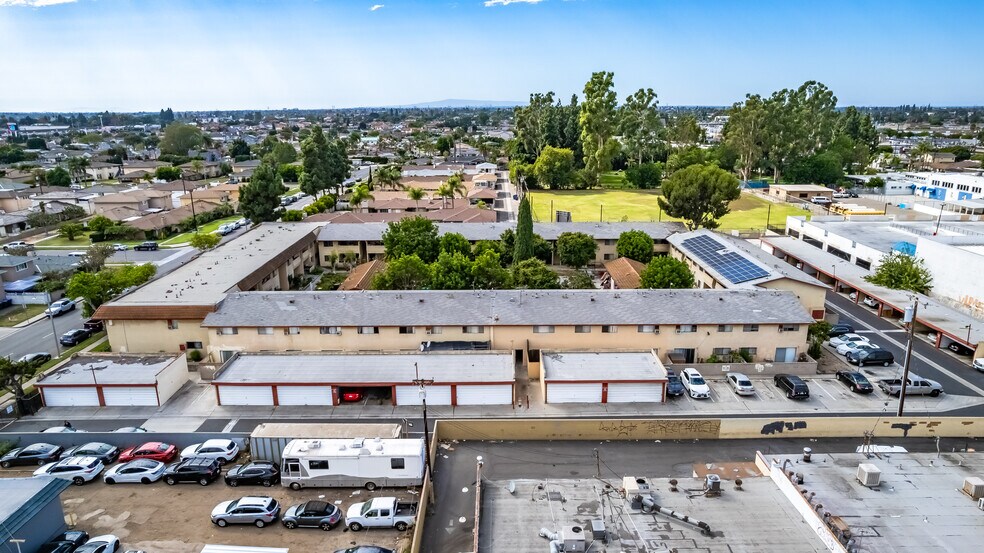 More Photos Of 9931 Central Ave, Garden Grove Apartments For Sale
