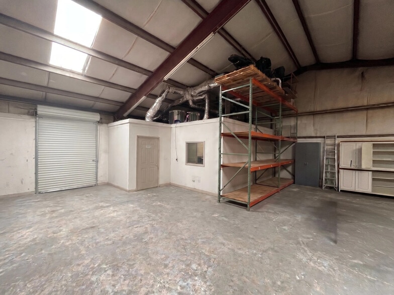 More Photos Of 2395 Highway 92, Acworth Warehouse For Sale