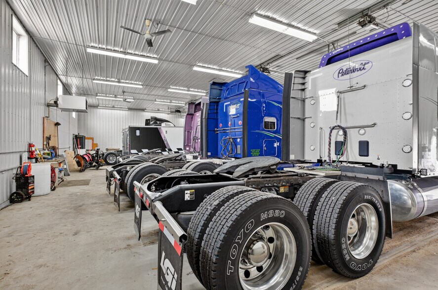 More Photos Of 43553 MN-28, Sauk Centre Warehouse For Sale