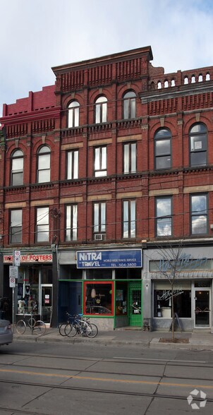 More Photos Of 662 Queen St W, Toronto Storefront Retail Residential For Lease