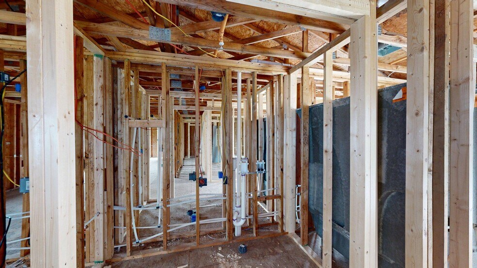 More Photos Of 57 Mill St, Cave Spring Multifamily For Sale