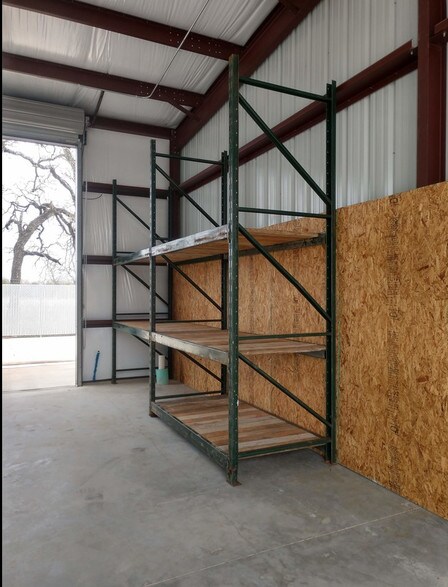 More Photos Of 5969 Jones Rd, Bryan Warehouse For Lease