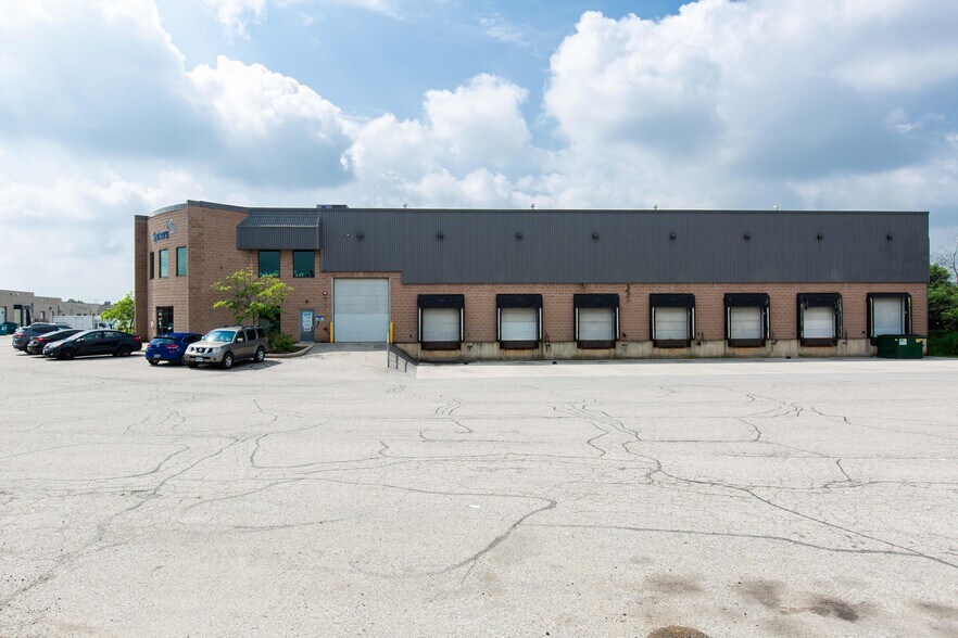 More Photos Of 1460 Strasburg Rd, Kitchener Warehouse For Lease