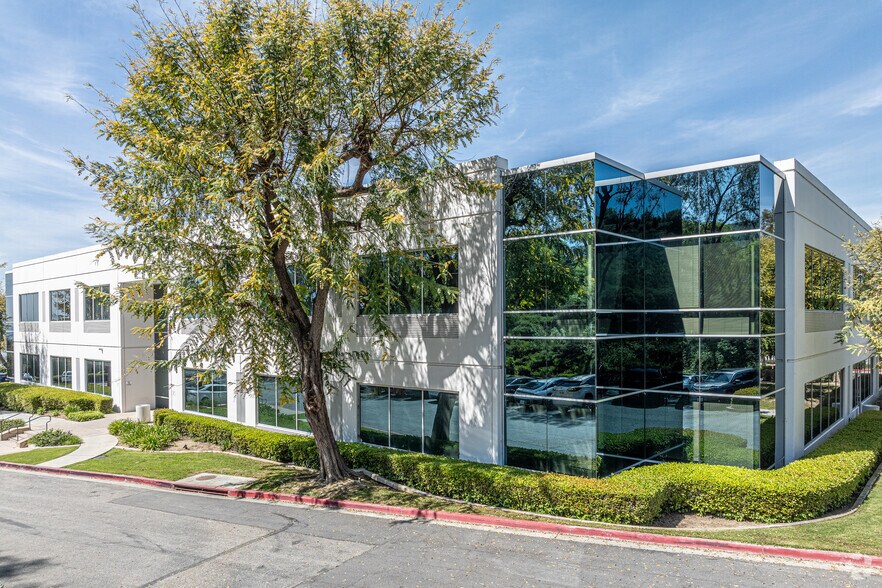 More Photos Of 1520 Bridgegate Dr, Diamond Bar Office For Lease