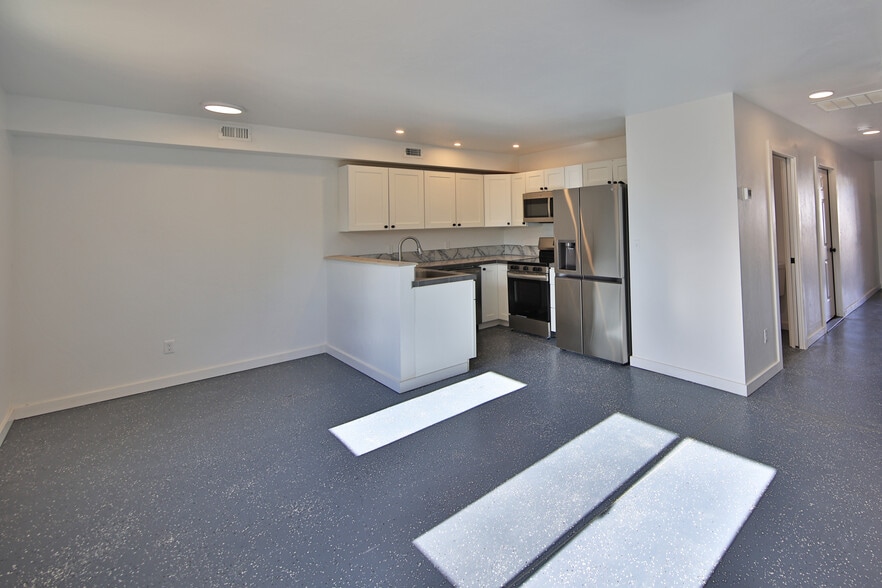 More Photos Of 10900 Hwy 65, Mesa Hotel For Sale