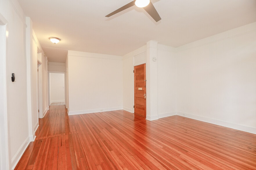 More Photos Of 819 Colonial Ave, Norfolk Apartments For Sale