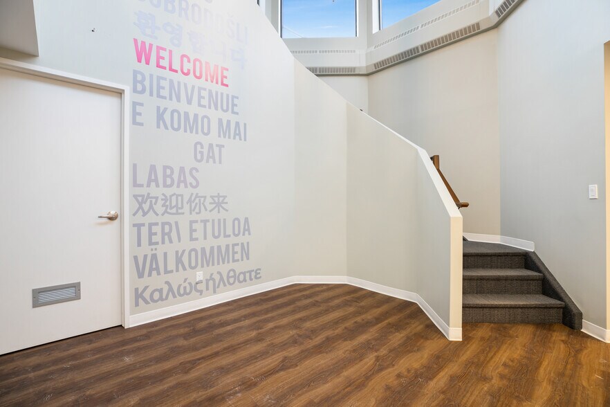 More Photos Of 609 14th St NW, Calgary Office For Lease