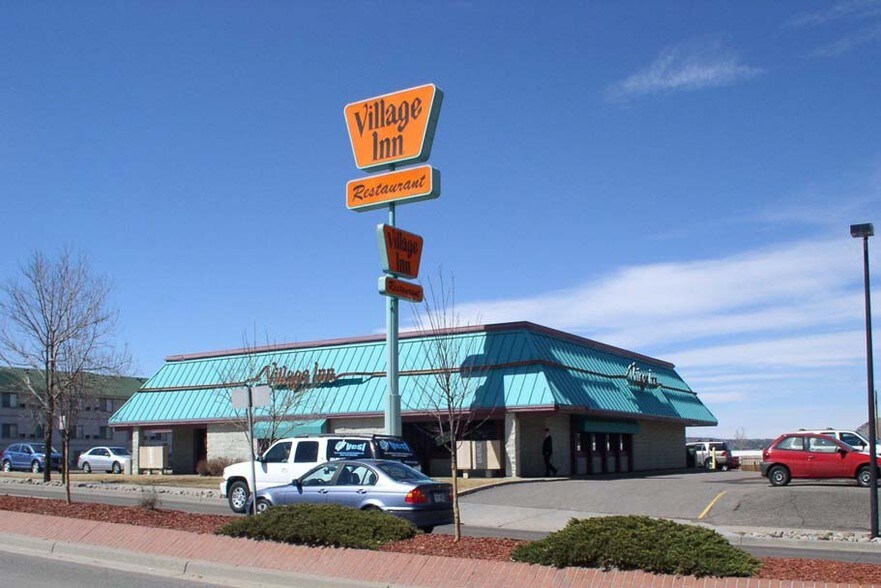 More Photos Of 207 Wolfensberger Rd, Castle Rock Restaurant For Lease