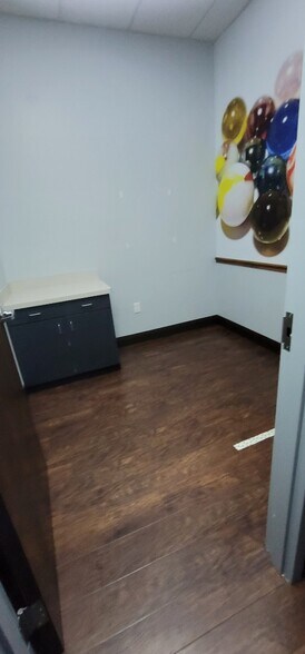 More Photos Of 2701 Little Elm Pkwy, Little Elm General Retail For Lease