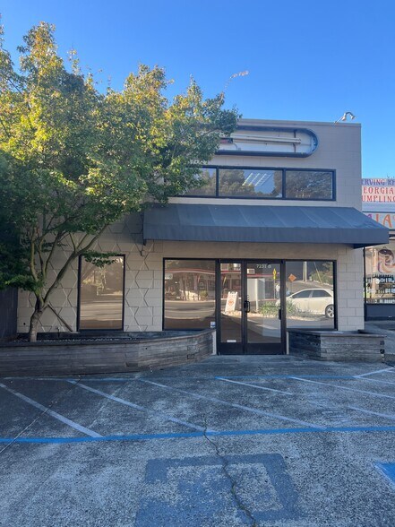 More Photos Of 7231 Healdsburg Ave, Sebastopol Storefront Retail Office For Lease
