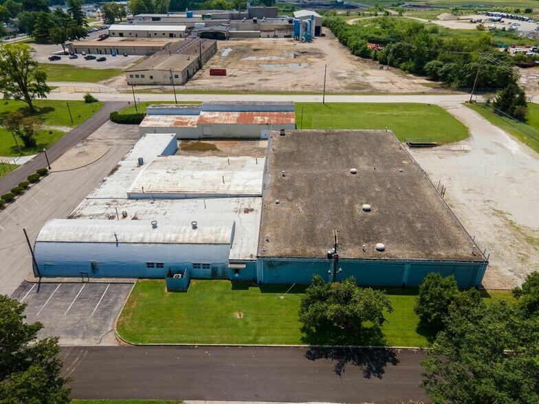 More Photos Of 1301 S 6th St, Noblesville Manufacturing For Sale