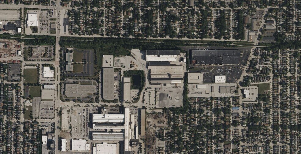 More Photos Of 6600 W Washington St, West Allis Manufacturing For Lease